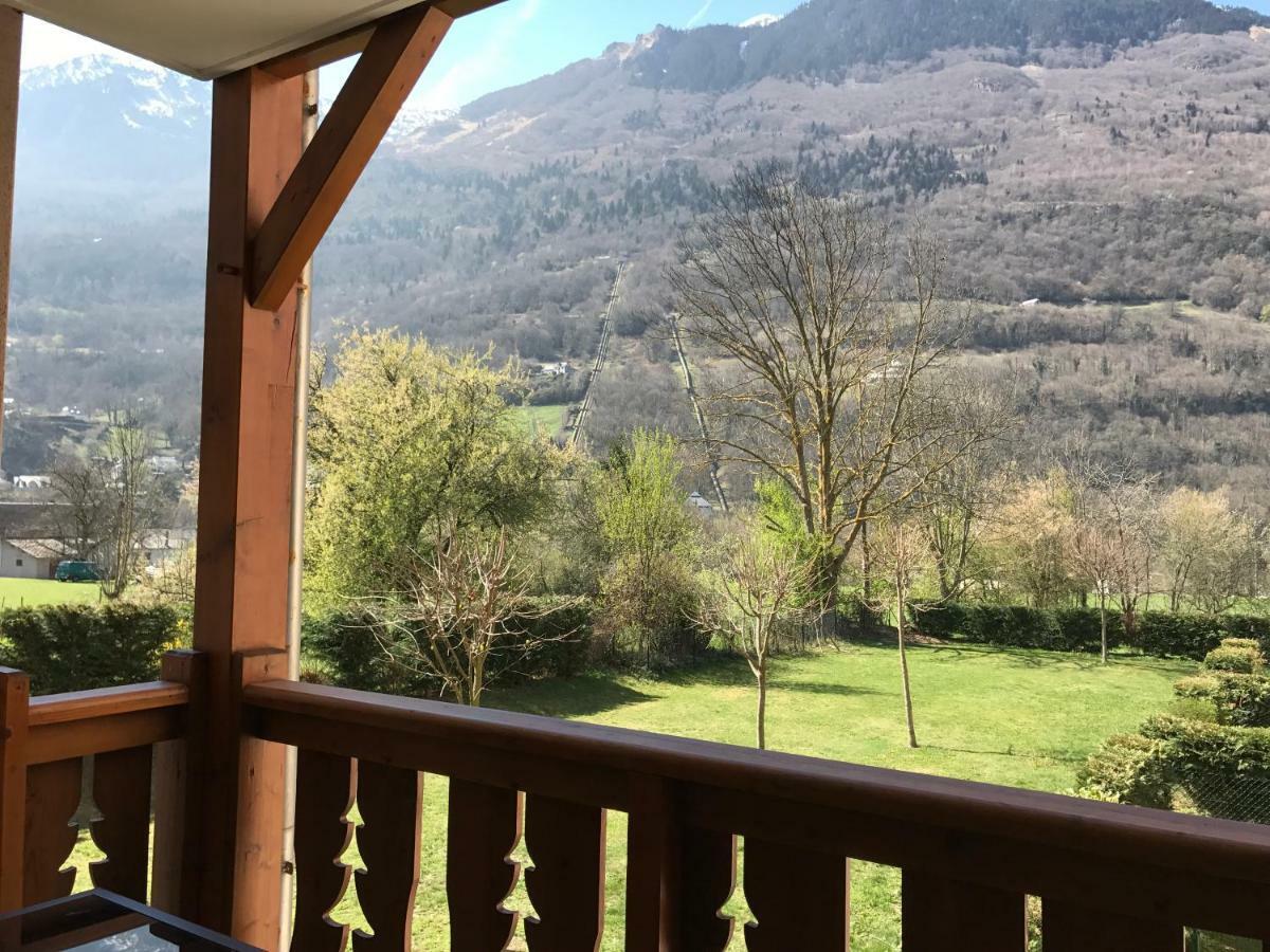 Appartement Tt Confort Au Coeur Des Montagnes Avec Vue Sur Les Montagnes Wifi Лю-Сен-Совер Екстер'єр фото